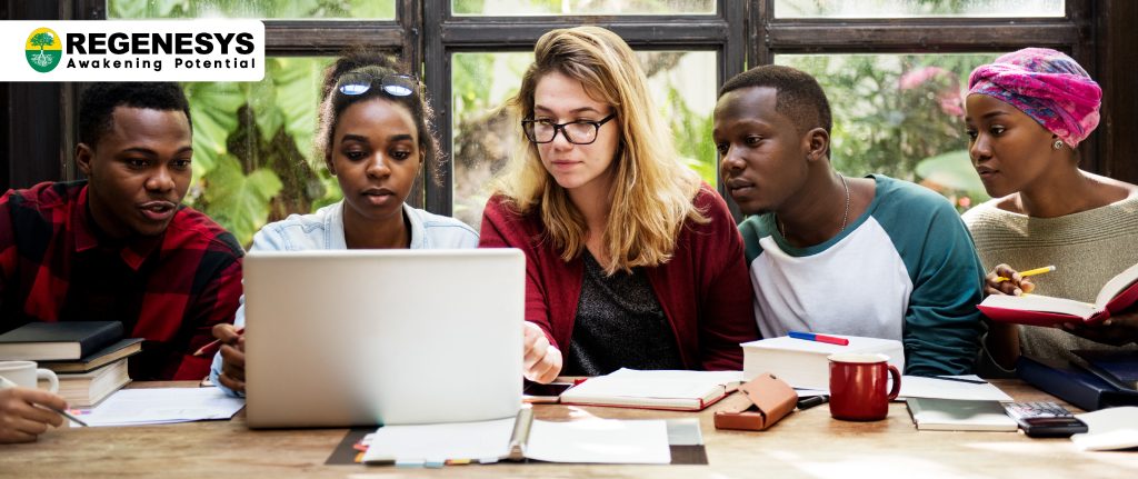 difference between scholarships and learnerships